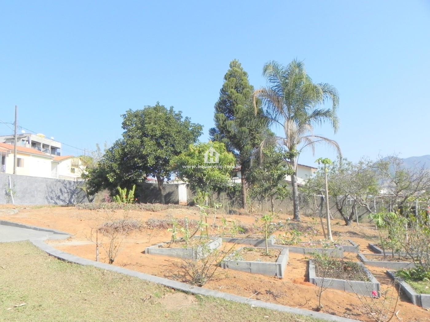 Chácara, 3 quartos, 2594 m² - Foto 3